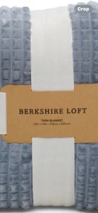 Berkshire Classic Velvety Plush Blanket Twin Size 60”x 90” Beige - Picture 1 of 4
