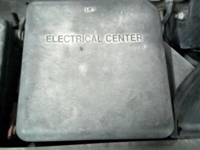 Fuse Box Engine Fits 00-02 SIERRA 1500 PICKUP 382268 - Изображение 1 из 4