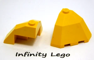2 LEGO Vintage Yellow Brick 3 x 3 x 2 Facet Top Aquazone (2463 6175 6199 6180) - Picture 1 of 2