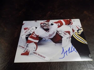 JIMMY HOWARD SIGNED RED WINGS 8X10 PHOTO W/COA - Picture 1 of 1