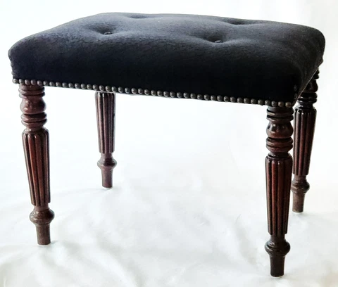 Ottoman, Stool, Bench, Neoclassical Sheraton, Mahogany, Reeded Legs, 16" t Cover