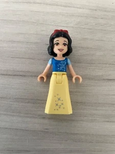 Lego Disney Snow White mini figure DP043 10738 - Picture 1 of 2