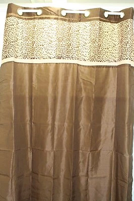 Two (2) Faux Silk Leopard Window Curtain Panel with 8 Grommets Each 54"x84"  Foto 1 de 3