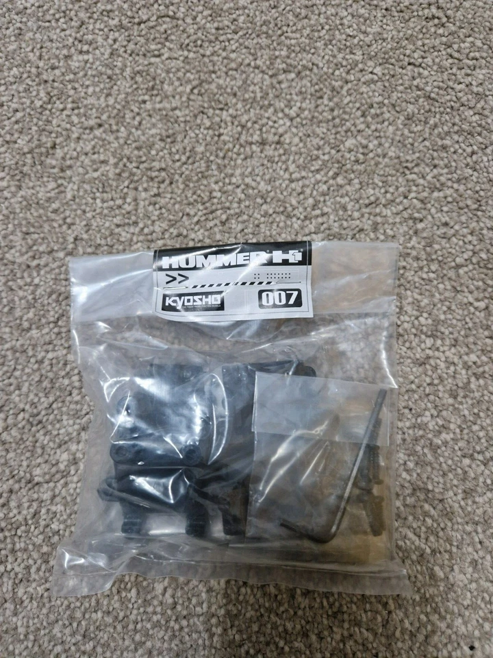 DEAGOSTINI BUILD YOUR OWN HUMMER H1 RC CAR PART #7 BULKHEAD + DRIVESHAFT - Image 1 of 1