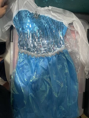 CHILD FROZEN ELSA COSTUME - Image 1 of 3