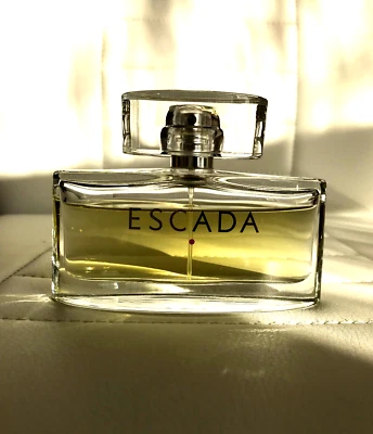 Escada Signature Eau de Parfum 75 ml (2,5 fl oz), EINGESTELLT - Bild 1 von 2