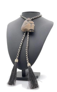 Doug Hyde “Under The Portal” Bronze 2014 Prix de West Commemorative Bolo Tie - Picture 1 of 6