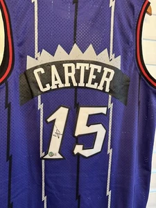 Maglia Swingman Vince Carter Toronto Raptors firmata Mitchell & Ness Beckett BAS - Foto 1 di 5
