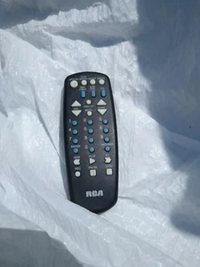 Mando a distancia universal RCA Premium 3 dispositivos RCU703SPR - Imagen 1 de 2