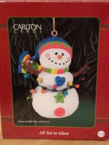 Carlton Cards Heirloom Collection Ornament = Snowman "All Set to Glow" New - Picture 1 of 1