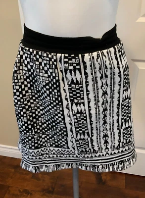 Cecilia Prado White & Black Geometric Knit Mini Skirt, Size S NWT! $220 - Image 1 of 4