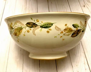 Beautiful St. Nicholas Square WINTER BOUQUET Large Serving Bowl - Picture 1 of 6