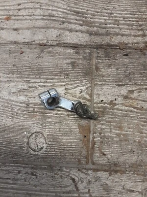 1985 85 84-85 Honda V65 Sabre 1100 VF1100s рычаг переключения передач костяшки - Изображение 1 из 4