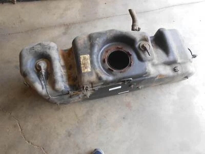 2004 Chevrolet Silverado 1500 Gas Tank Fuel Tank 15077502 - Image 1 of 4