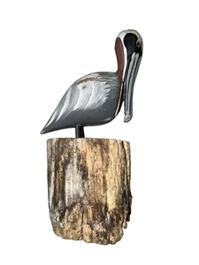 Vintage Casa Fernandez Hand Carved Painted Wooden Pelican Bird Florida - Picture 1 of 7