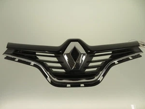 Kühlergrill RENAULT CAPTUR 13-19 0.9 TCE mk1 H4B H4B-400 623102335R - Bild 1 von 5