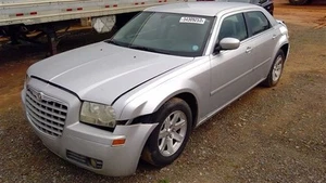 Carrier Rear RWD 3.5L 3.64 Ratio Fits 05-10 Chrysler 300 OEM - Picture 1 of 6
