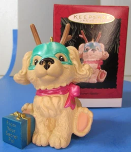 1994 Hallmark Ornament SECRET SANTA puppy - Picture 1 of 14