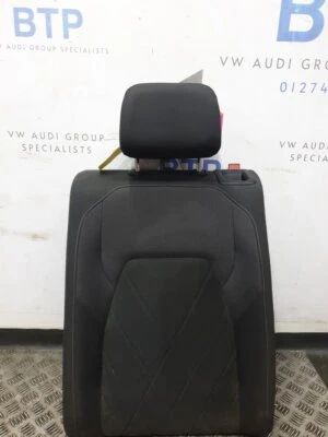 Volkswagen Golf Life Etsi Dsg 2019-2024 REAR SEATS  - Image 1 of 3