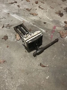 7" Columbian 7-CD Woodworker's Bench Vise Made in USA Wood Working Vice - Picture 1 of 4