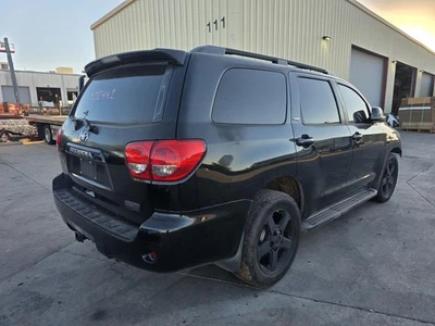 Used Engine Complete Assembly fits: 2011 Toyota Sequoia 5.7L VIN V 5th digit 3UR - Image 1 of 4