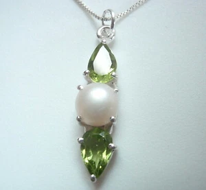 Cultured Pearl & Faceted Peridot 3-Gem 925 Sterling Silver Necklace - Picture 1 of 2