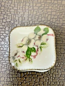 Lugenes Ceramic Trinket Box, Trimmed in Gold with Painted Floral - Picture 1 of 6