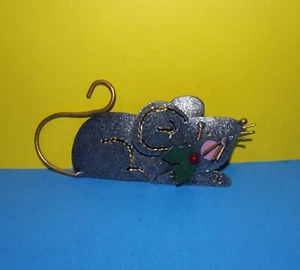 5" Long Metal Crafted Mouse Figure Christmas Ornament w/ Mistletoe - Picture 1 of 2