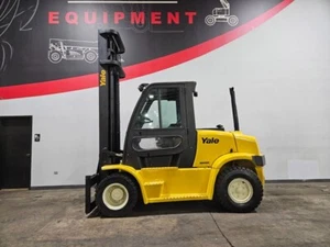 2017 YALE GLP155VX 2 STAGE 15500LB PNEUAMTIC LPG FORKLIFT STK 14062 - Picture 1 of 11