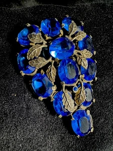 Antigua piedra de vidrio facetado azul tono plata hoja espalda abierta clip de piel - Imagen 1 de 7