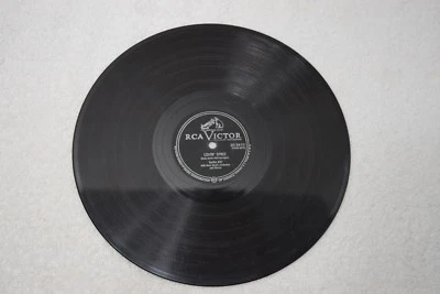 Eartha Kitt-Somebody Bad Stole De Wedding/Lovin Spree, RCAVictor 5610, 1S/1S,VG+ - Image 1 of 4