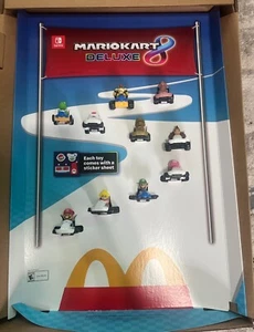 McDonald’s 2024 MARIO KART 8 EXHIBICIÓN DE TIENDA DE LUJO CON SOPORTE Y PÓSTER/CON 10 CAJAS - Imagen 1 de 5