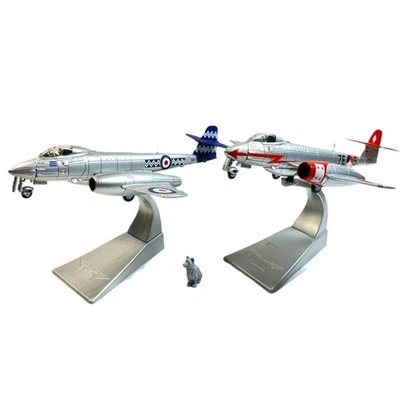 Set 2 Corgi 1:72 AA35001 Gloster Meteor F.Mk8 RAF & AA35006 Gloster Meteor F.Mk8 - Immagine 1 di 4