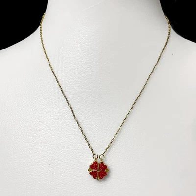 Collar Trébol Corazón Rojo Negro Brillante Convertible Oro de la Suerte Magnético 4 Vías Foto 1 de 4