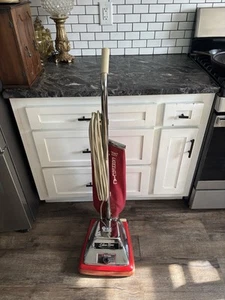Sanitaire strapazierfähiger kommerzieller Bodenstaubsauger SC886 Quick Kleen - Bild 1 von 13