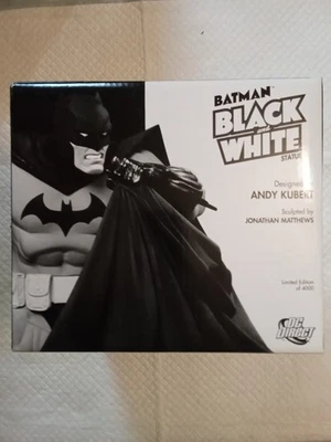 Batman Black and White Statue - Andy Kubert  1st Edition SEALED - Image 1 of 4