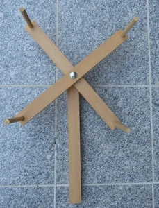 Haspel für Spinnrad Garnwickler Wollwickler Wollhaspel Strangwickler - Bild 1 von 3