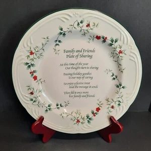 PFALTZGRAFF Winterberry Family & Friends Plate Of Sharing Christmas Plate - Picture 1 of 5