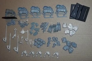 Warhammer Fantasy Chaos Knights x 5 Fuera de existencia - Imagen 1 de 4