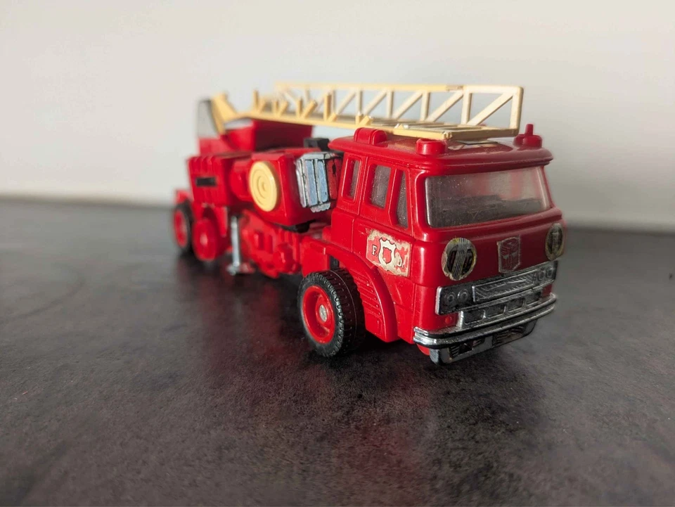 Transformers G1 Inferno - Autopompa Pompieri Mitsubishi Fuso - Originale HASBRO - Imagen 1 de 4