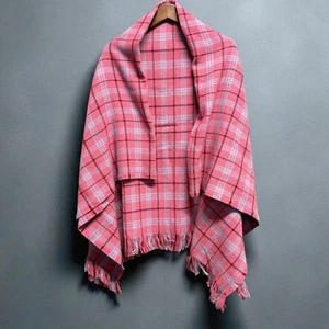 Amana Woolen Mill Rosa Plaid Acryl Decke Schal Halstuch 50"x60" Fransenkante - Bild 1 von 8
