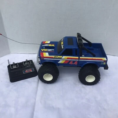 Vintage Untested Radio Shack Off Roade Dashr49 Blue 4x4 Truck R/C w/ Remote - Image 1 of 4