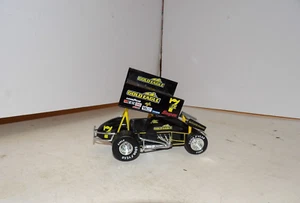 Jeff SWINDELL #7 Gold Eagle VINTAGE SPRINT CAR 1:24 ACTION DIECAST. Nice - Picture 1 of 3