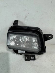 2016-2018 CADILLAC CT6 Front LEFT LED Fog light  23422145 OEM - Picture 1 of 11