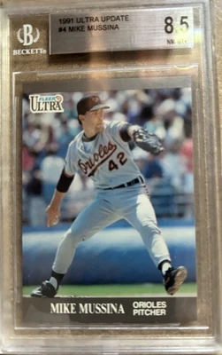 1991 Fleer Ultra Mike Mussina Rookie # 4 Beckett 8.5 Nm-Mt+ Hall of Famer - Image 1 of 3