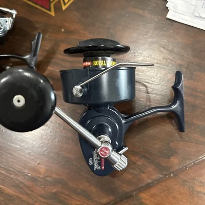 Carrete giratorio de agua salada de alta velocidad Garcia Mitchell 488 1969 de colección hecho en Francia Foto 1 de 3