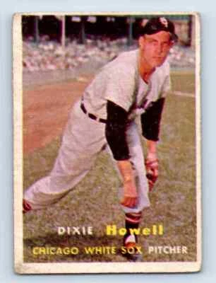 1957 Topps Dixie Howell Chicago White Sox #221 - Image 1 of 2