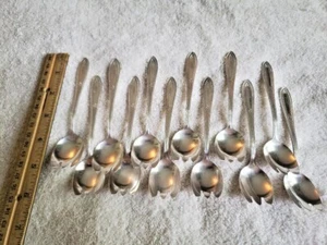 SIR GALAHAD by REED & BARTON Set 12 Silverplated ICE CREAM FORKS M Monogram - Picture 1 of 11