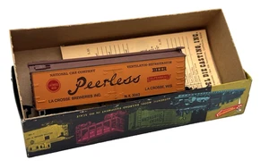 HO RoundHouse 36' Billboard Reefer Peerless Beer Original Box - Picture 1 of 3