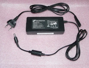 MEDION AKOYA Alimentatore FSP FSP090-ABCN2 / 19V 4,74A 90W 100-240V, AC 1,2A/50-60Hz - Foto 1 di 5